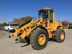 JCB 426B HT